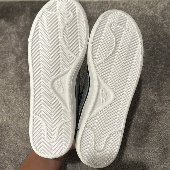 Brand new women’s Nike shoes size 6 - Picture 7 of 7